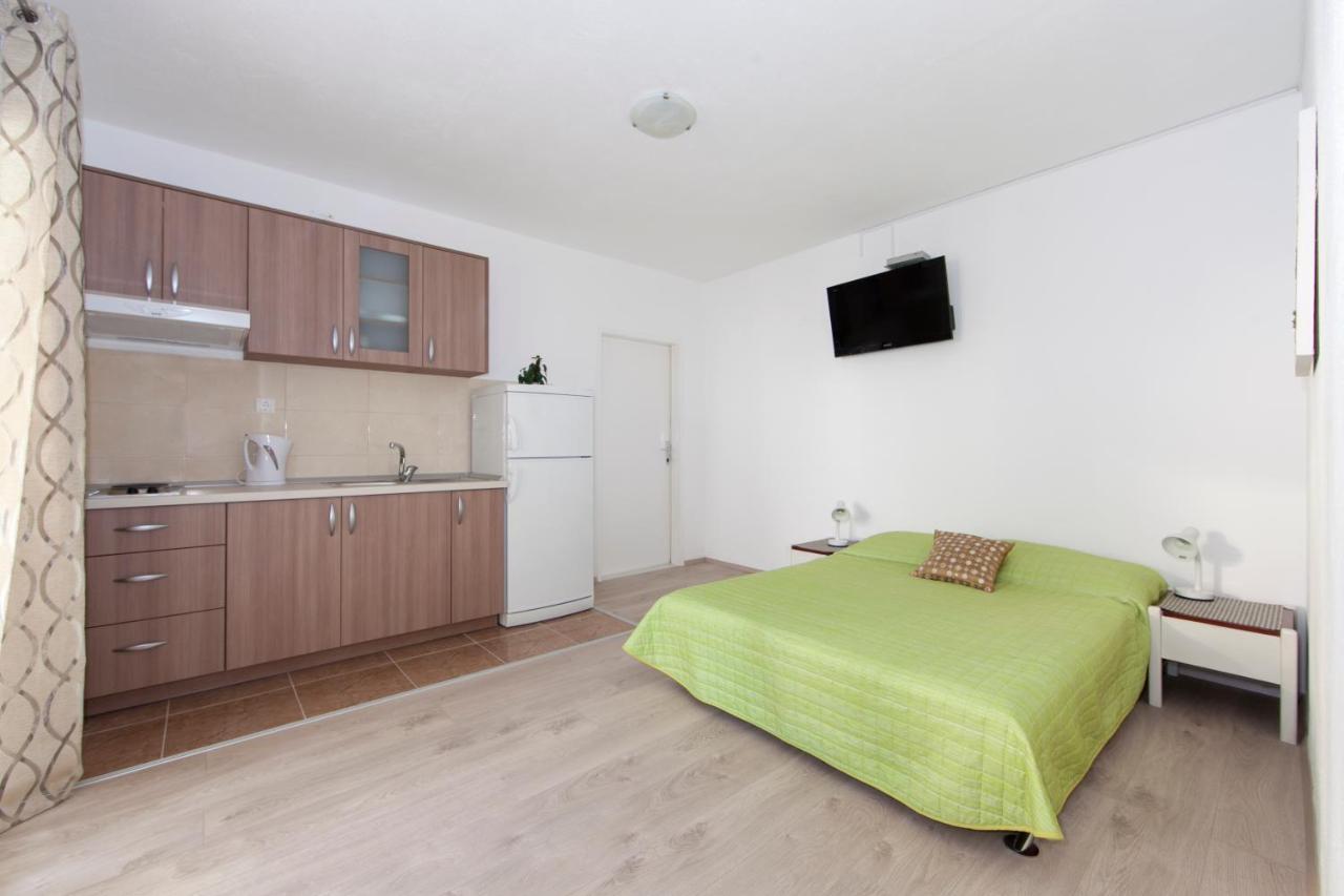 Apartmani Iva Тучепи Екстер'єр фото