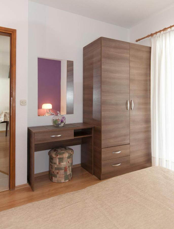 Apartmani Iva Тучепи Екстер'єр фото
