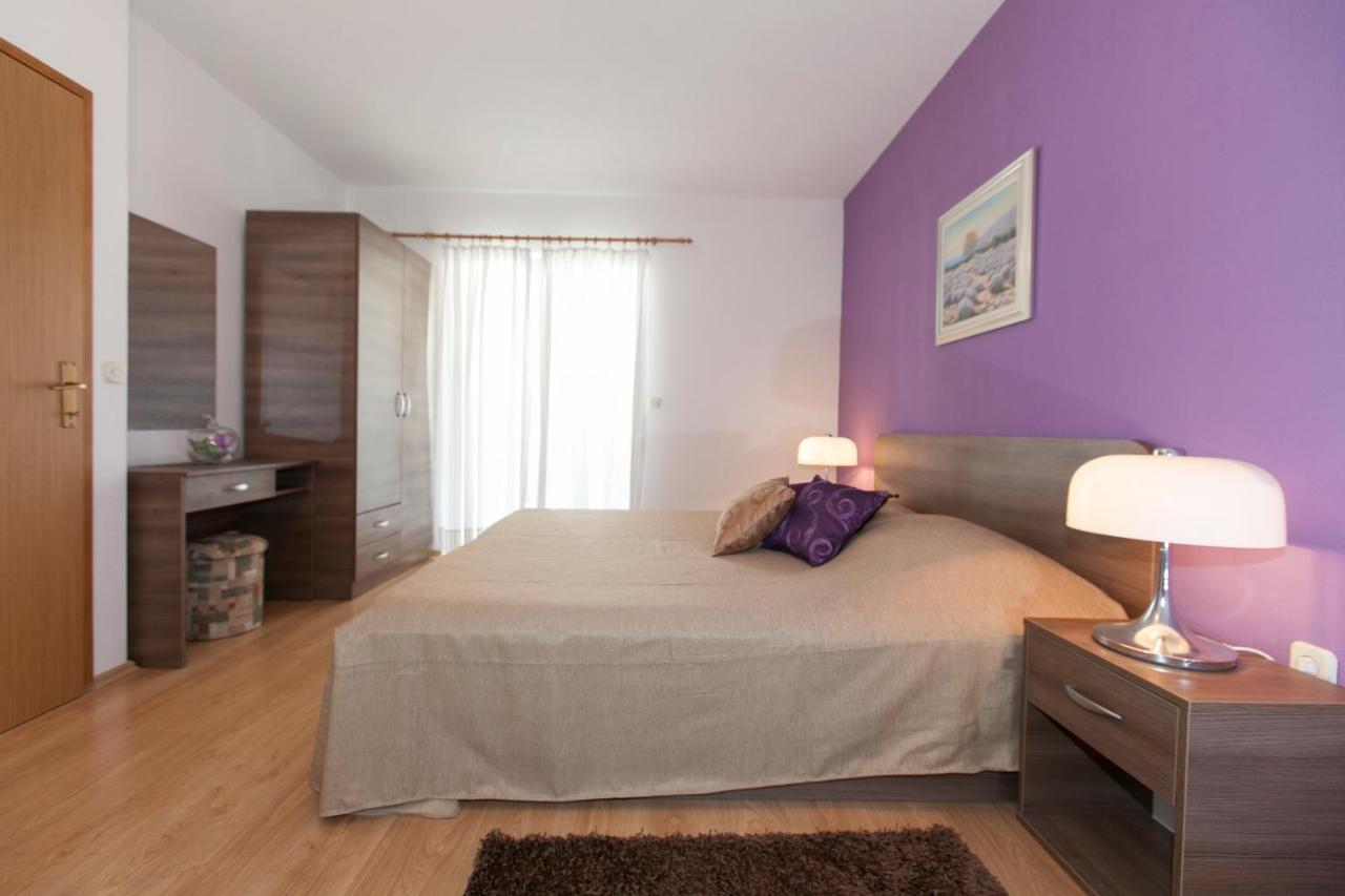 Apartmani Iva Тучепи Екстер'єр фото