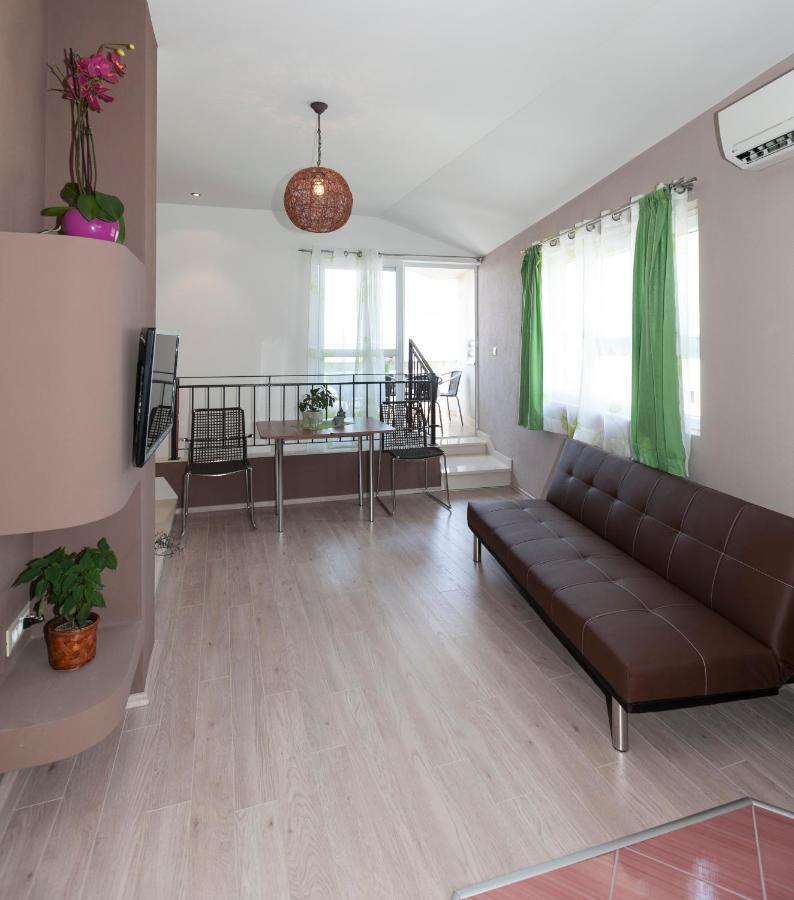 Apartmani Iva Тучепи Екстер'єр фото